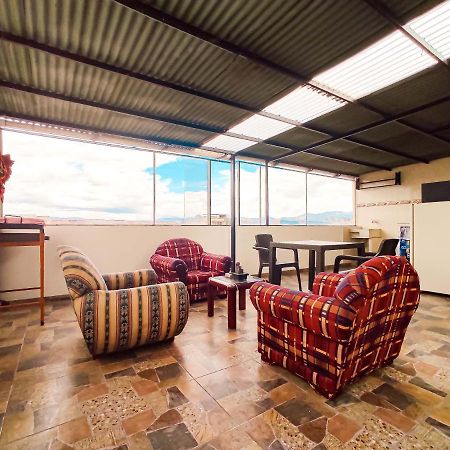 Hermoso Apartaestudio A 10 Minutos Del Aeropuerto Bogotá Exteriör bild
